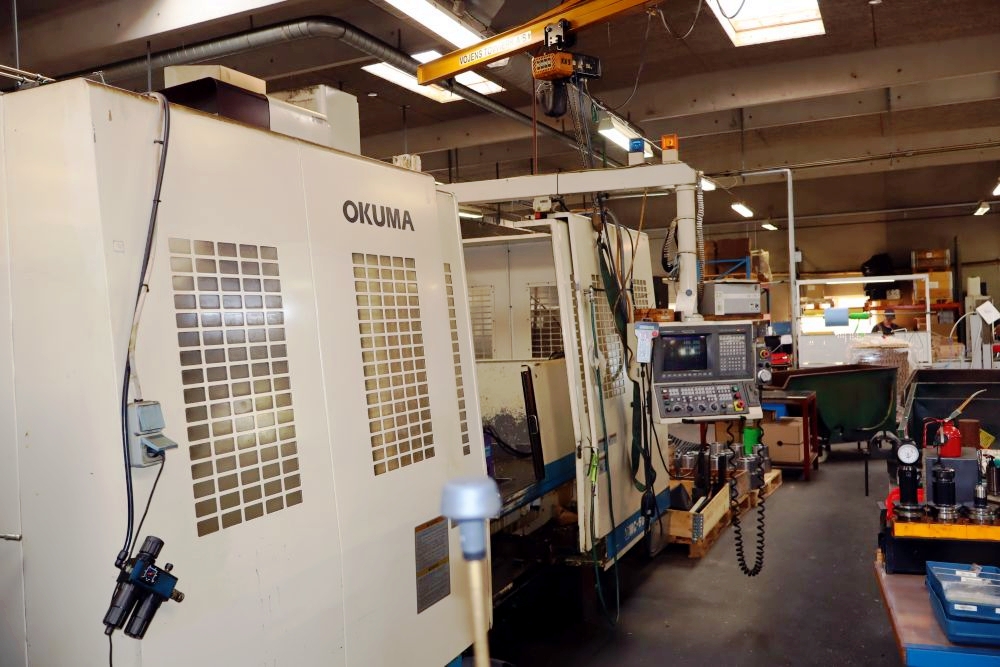 Okuma MC-60VAE - vertikalt bearbejdningscenter